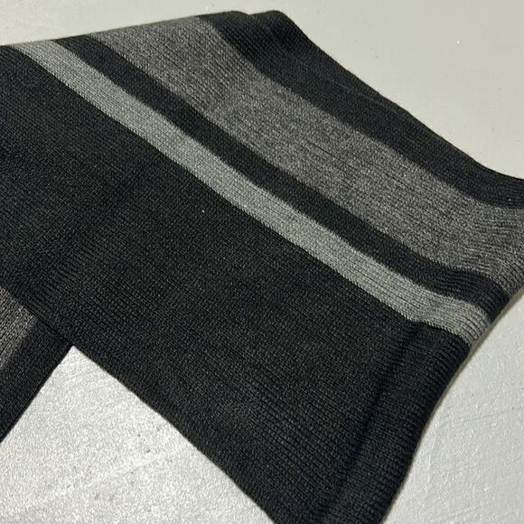 Calvin Klein Scarf - Picture 3 of 5